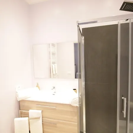 Ad Astra Bed & Breakfast 4*