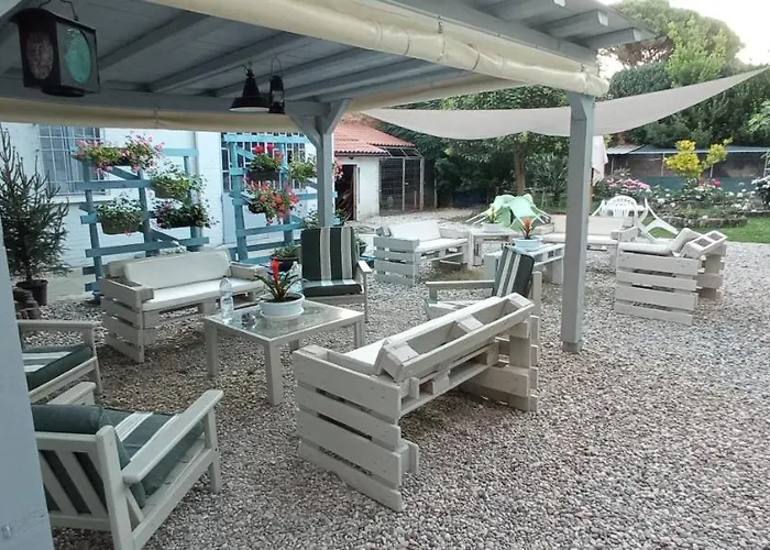 Ad Astra Bed & Breakfast 4*